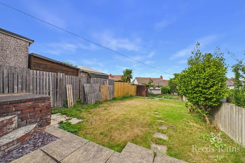 Frances Avenue, Crosland Moor, Huddersfield, West Yorkshire, HD4, photo 12
