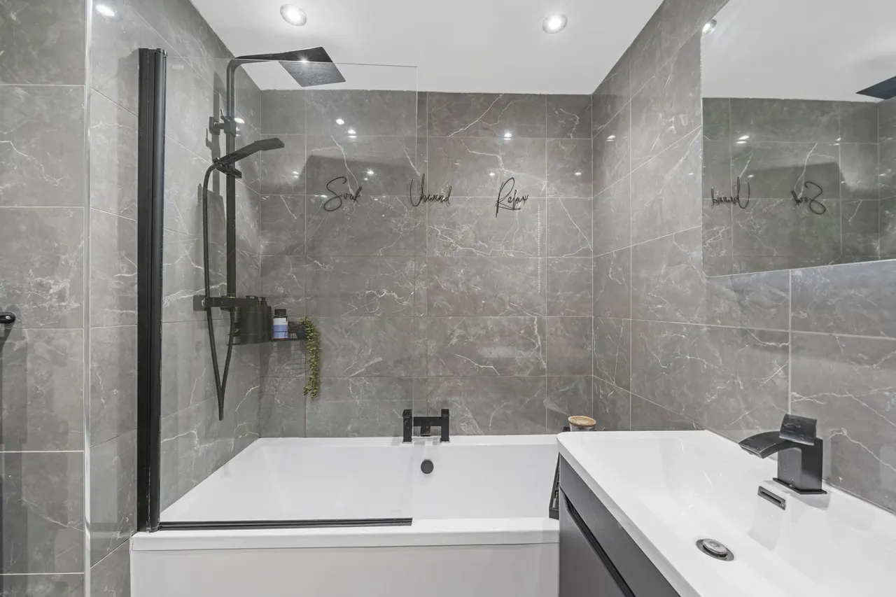 Belvedere Road, Ashton-In-Makerfield, WN4, photo 24