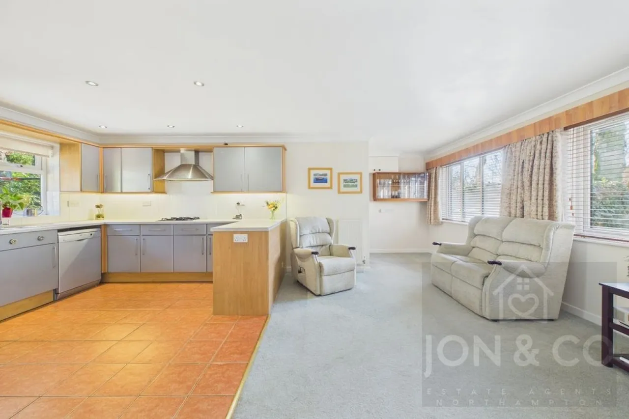 Park View, Moulton, NN3, photo 24