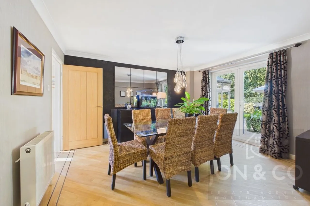 Park View, Moulton, NN3, photo 19