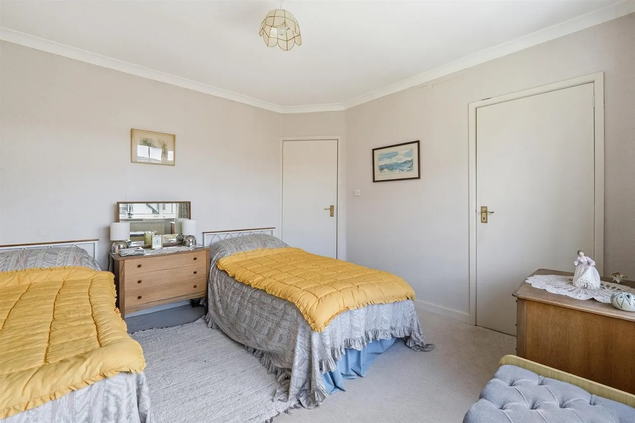 Badger Road, Prestbury, photo 14