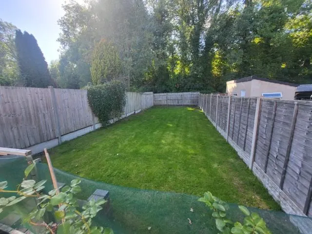 Acheson Road, Shirley, B90, photo 9