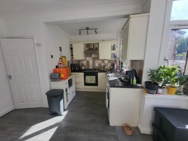 Acheson Road, Shirley, B90, photo 4