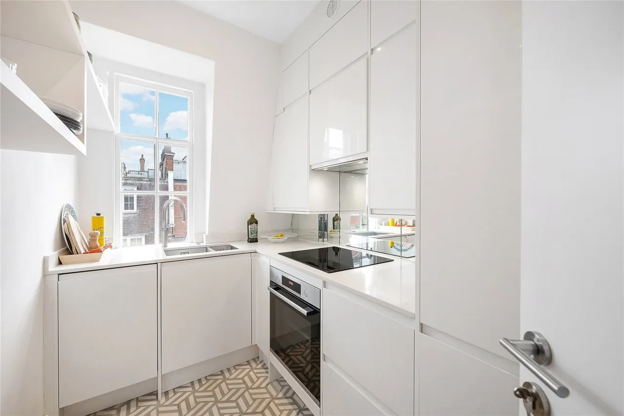 Sloane Court West, London, SW3, photo 7