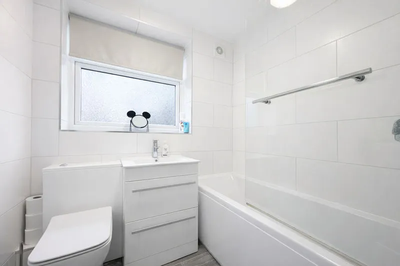 Trident Close, Walmley, B76, photo 6