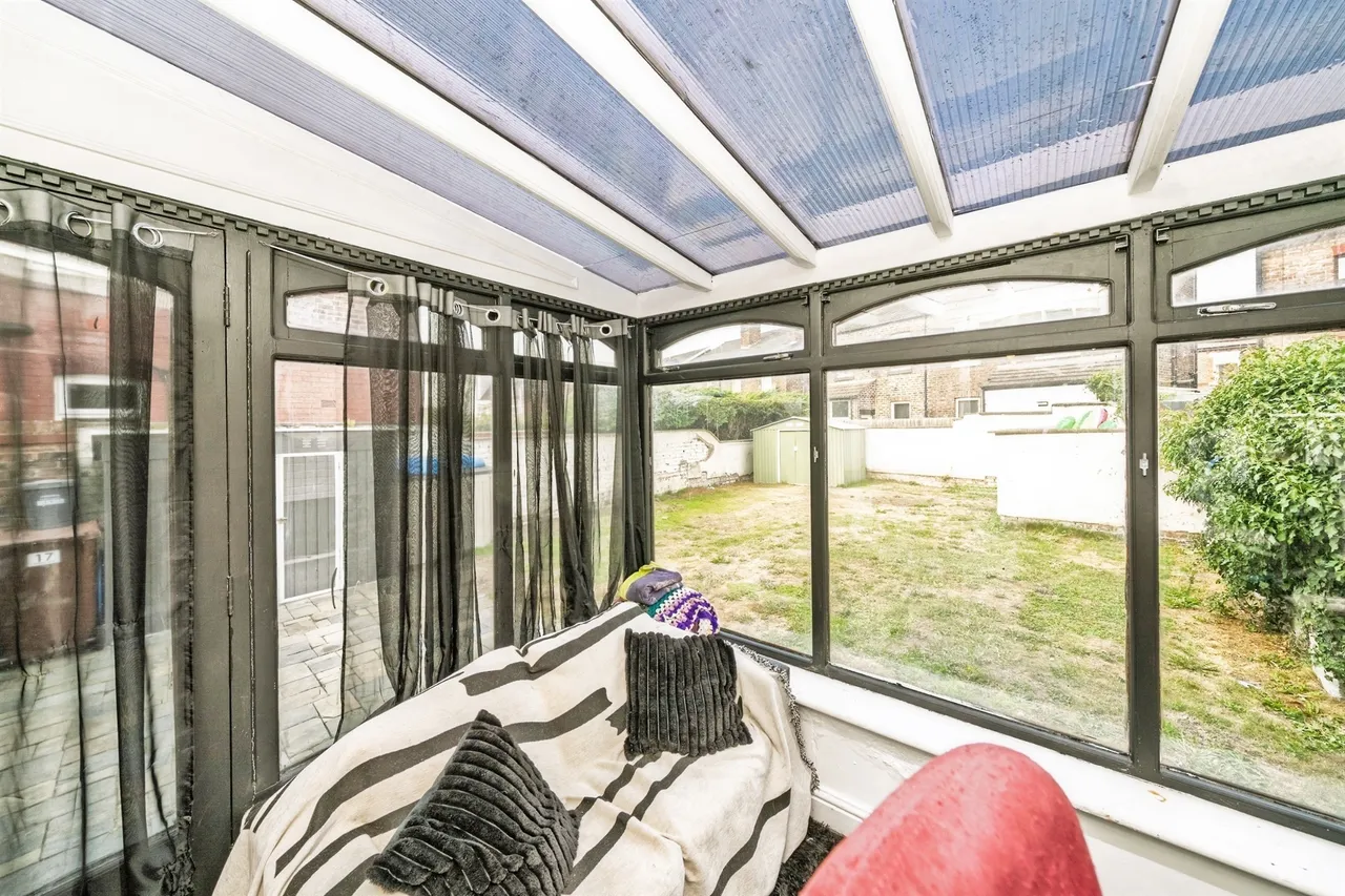 Thirlmere Drive, Wallasey, photo 10