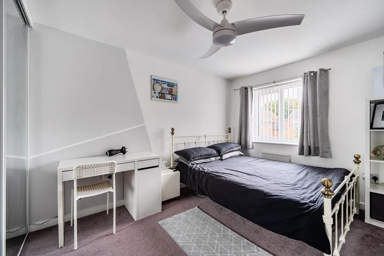 Bishop Drive, Birmingham, B37, photo 20
