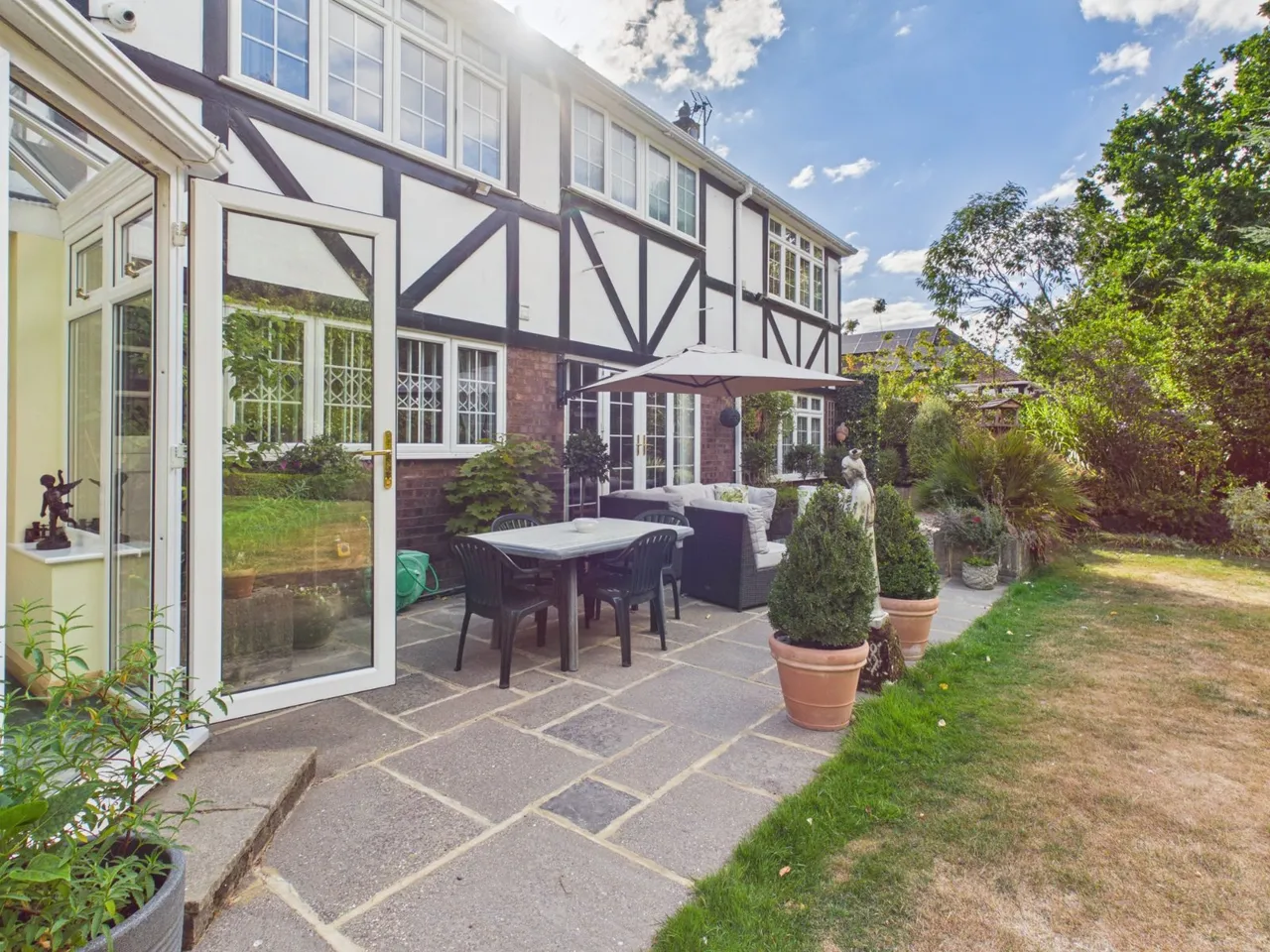 Parkview, Flackwell Heath, HP10, photo 23