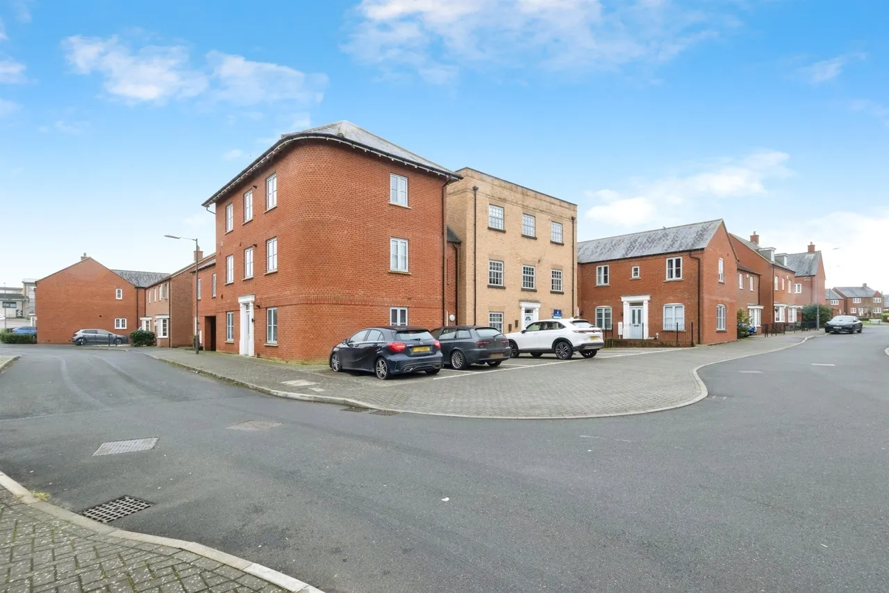 Needlepin Way, Buckingham, MK18, photo 14