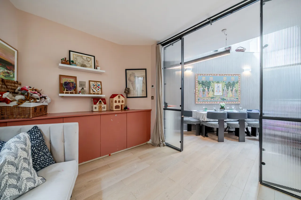 Broughton Road, Fulham, SW6, photo 10