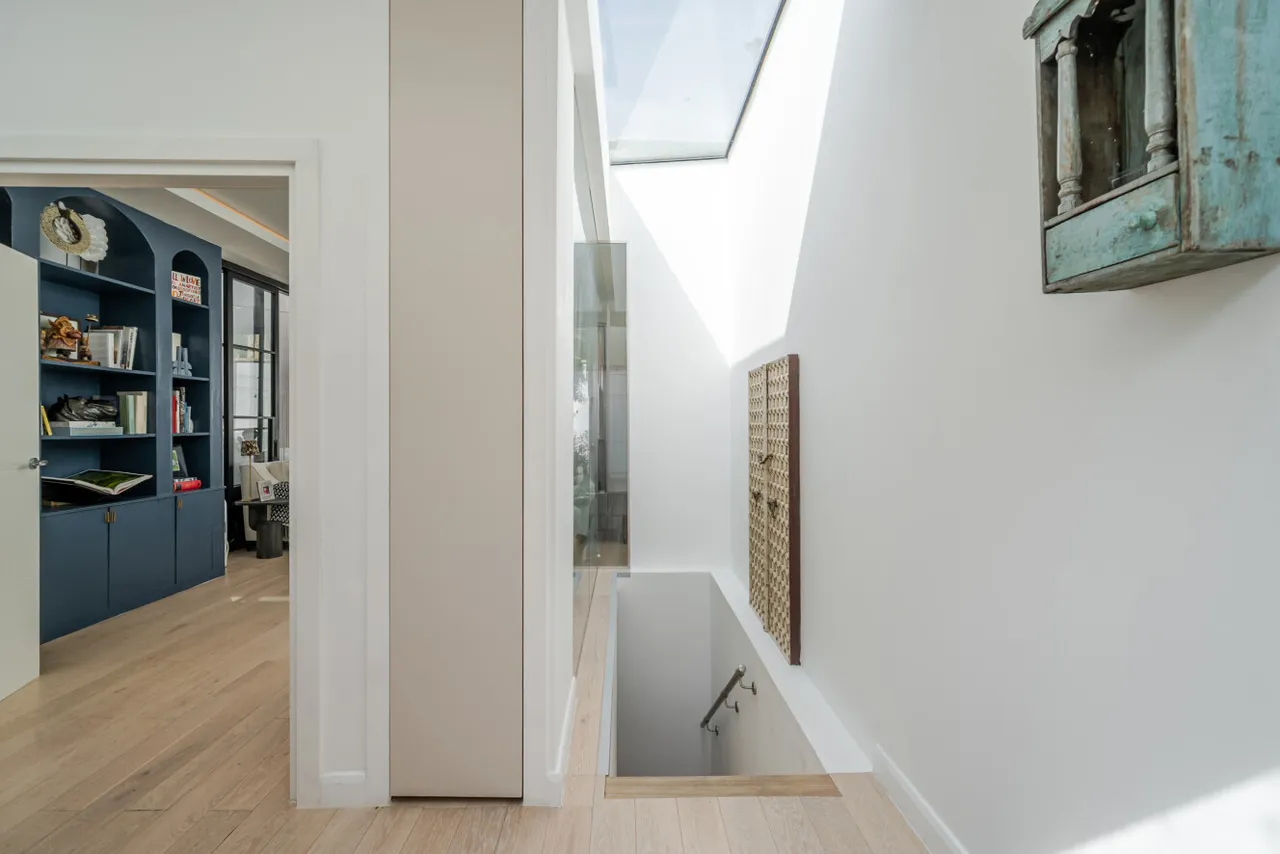 Broughton Road, Fulham, SW6, photo 12