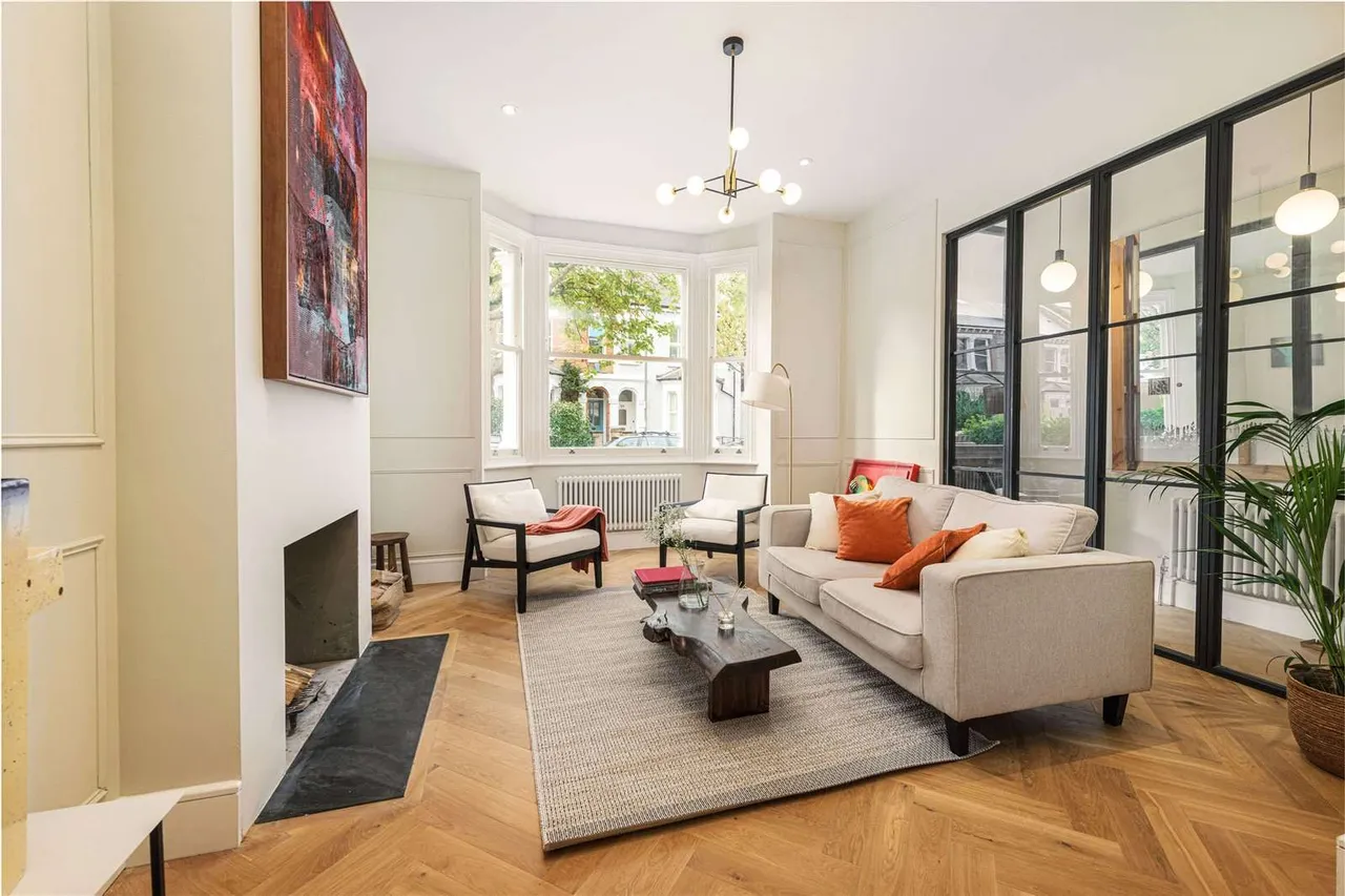 Santos Road, Putney, London, SW18 1NS, photo 2