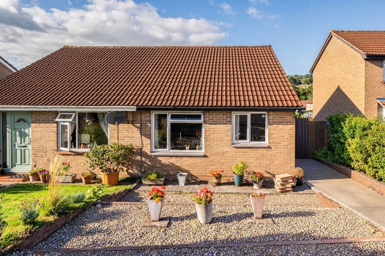 Lethbridge Road, Wells, BA5, photo 14