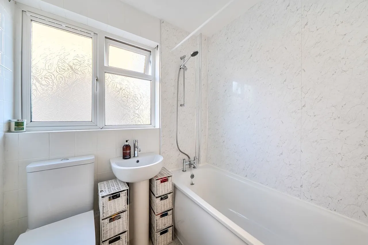 Lethbridge Road, Wells, BA5, photo 10