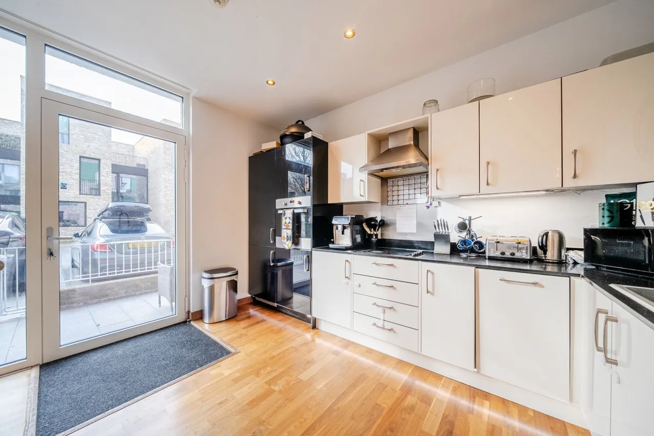Cyrus Field Street, SE10, photo 17
