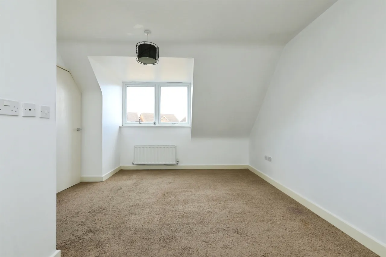 Haydock Chase, Dinnington, S25, photo 11