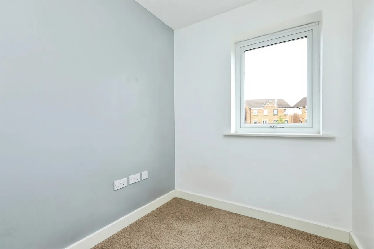 Haydock Chase, Dinnington, S25, photo 8