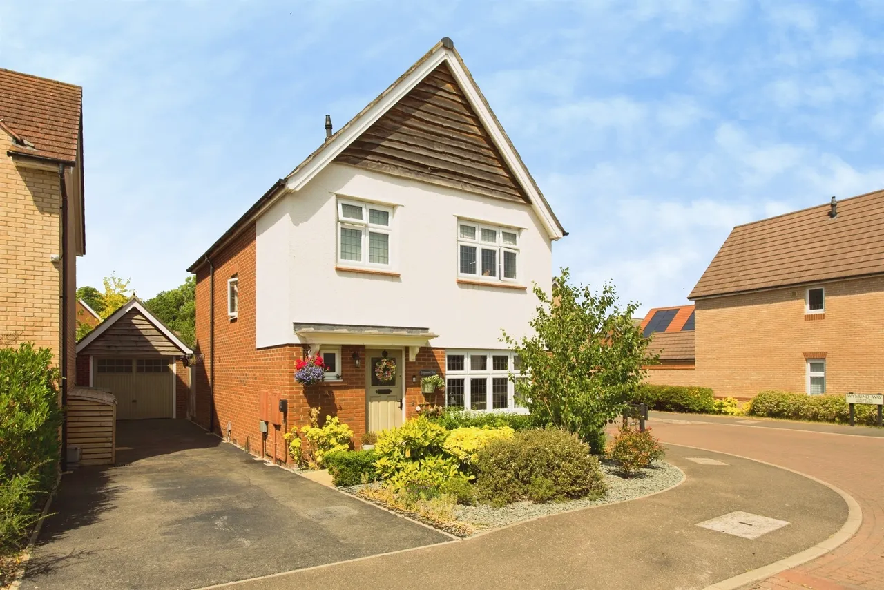 3 bed house for sale — Wymund Way, Hauxton, Cambridge