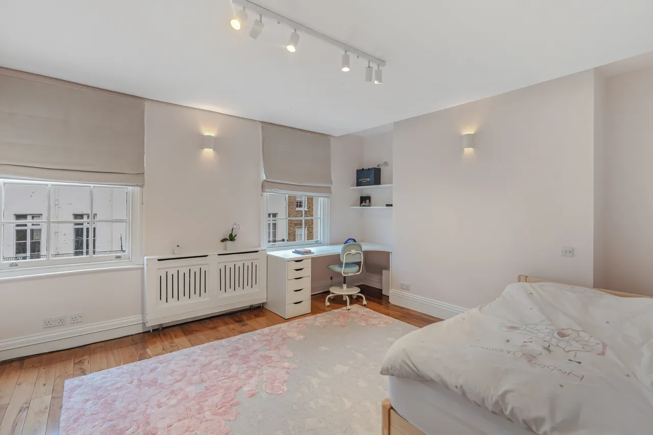 Knightsbridge, Ebury Street, Belgravia, London, photo 9