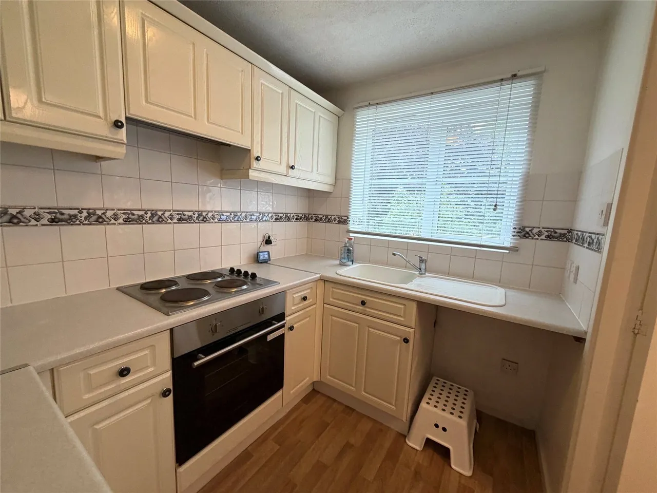 Warwick Road, Sutton Coldfield, B73, photo 4