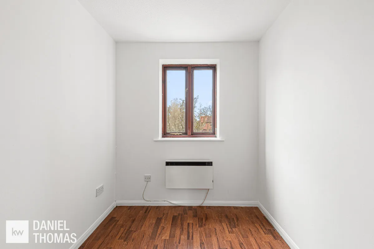Kingsdale Court, Waltham Abbey, EN9, photo 21