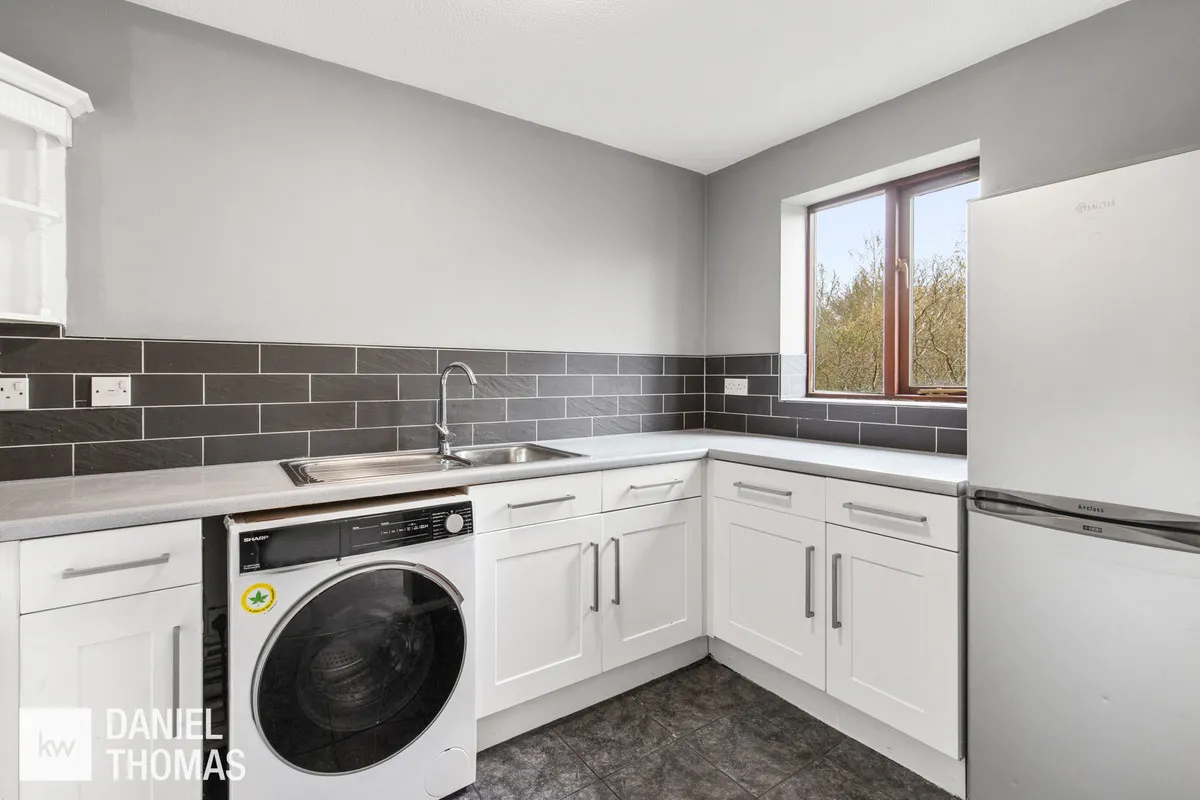 Kingsdale Court, Waltham Abbey, EN9, photo 15