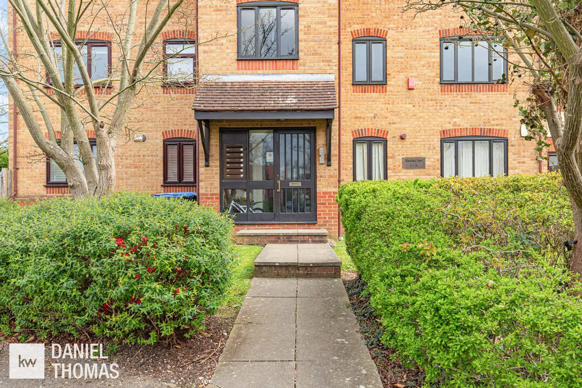 Kingsdale Court, Waltham Abbey, EN9, photo 23