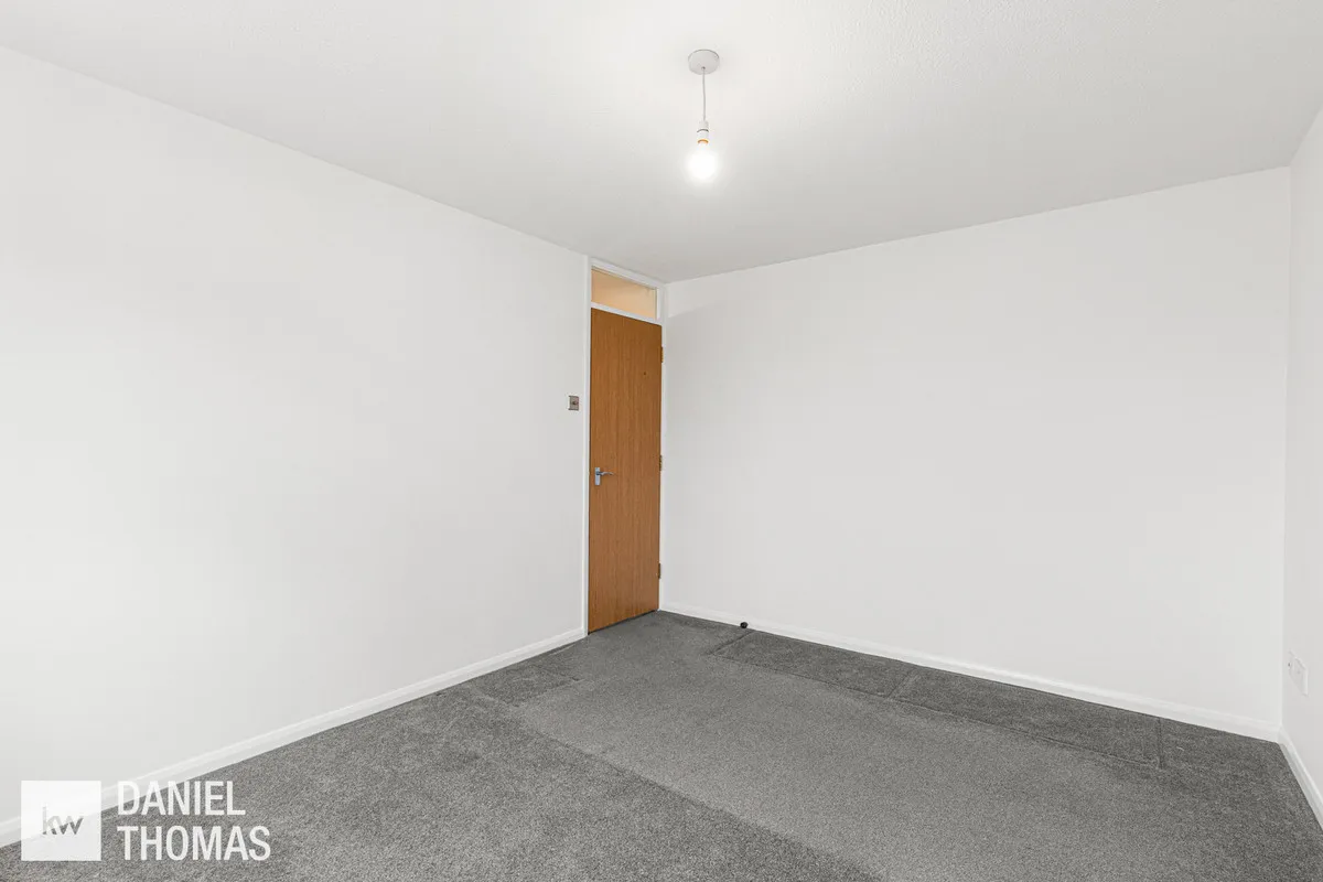 Kingsdale Court, Waltham Abbey, EN9, photo 19