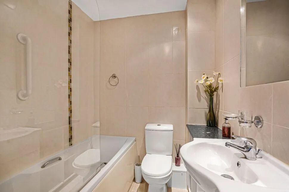 Hitchman Mews, Leamington Spa, Warwickshire, CV31, photo 7