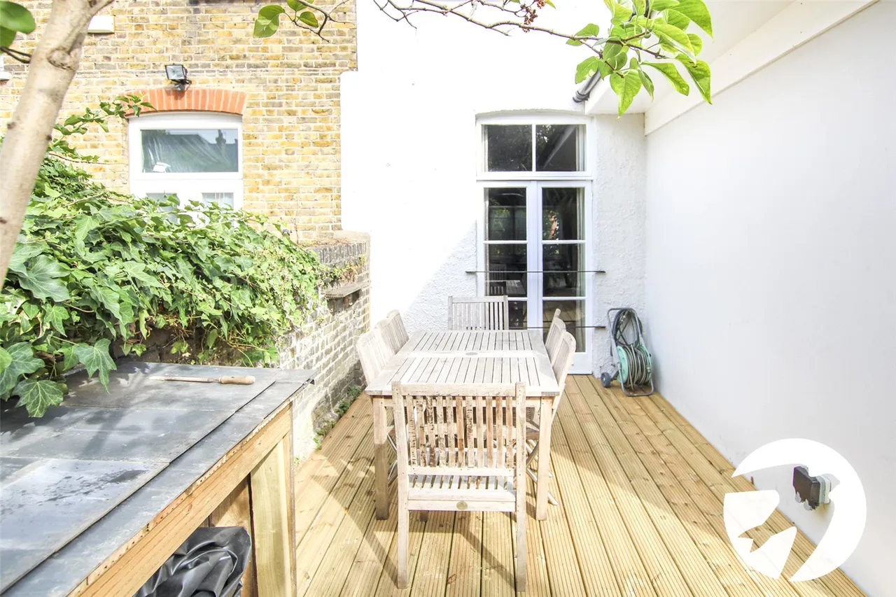 Glenlyon Road, London, SE9, photo 24