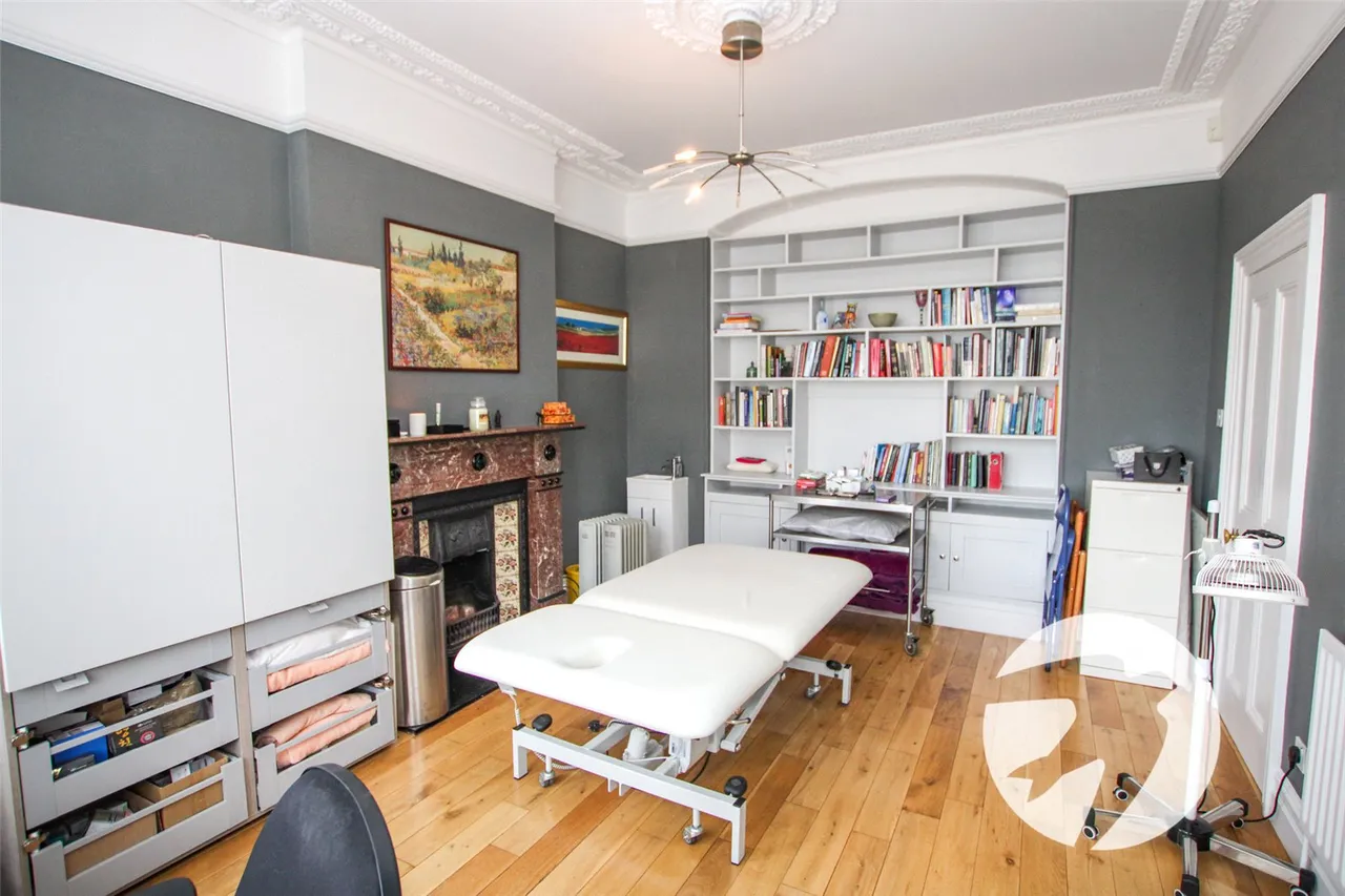 Glenlyon Road, London, SE9, photo 20