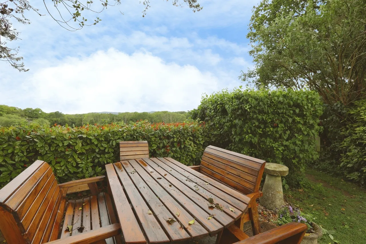 Elmers Road, Ockley, RH5, photo 18