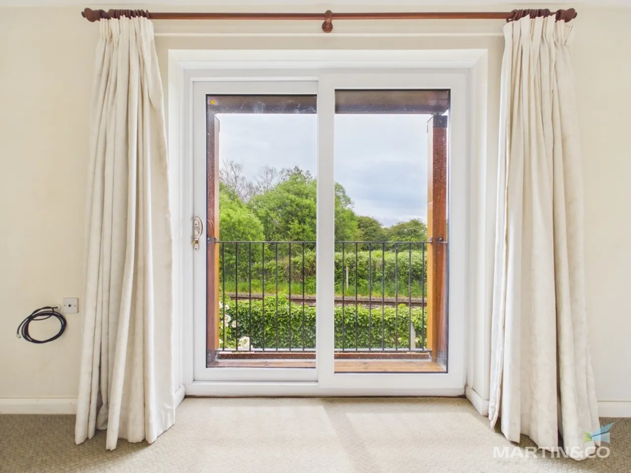 Elm Grove, Hoylake, photo 4