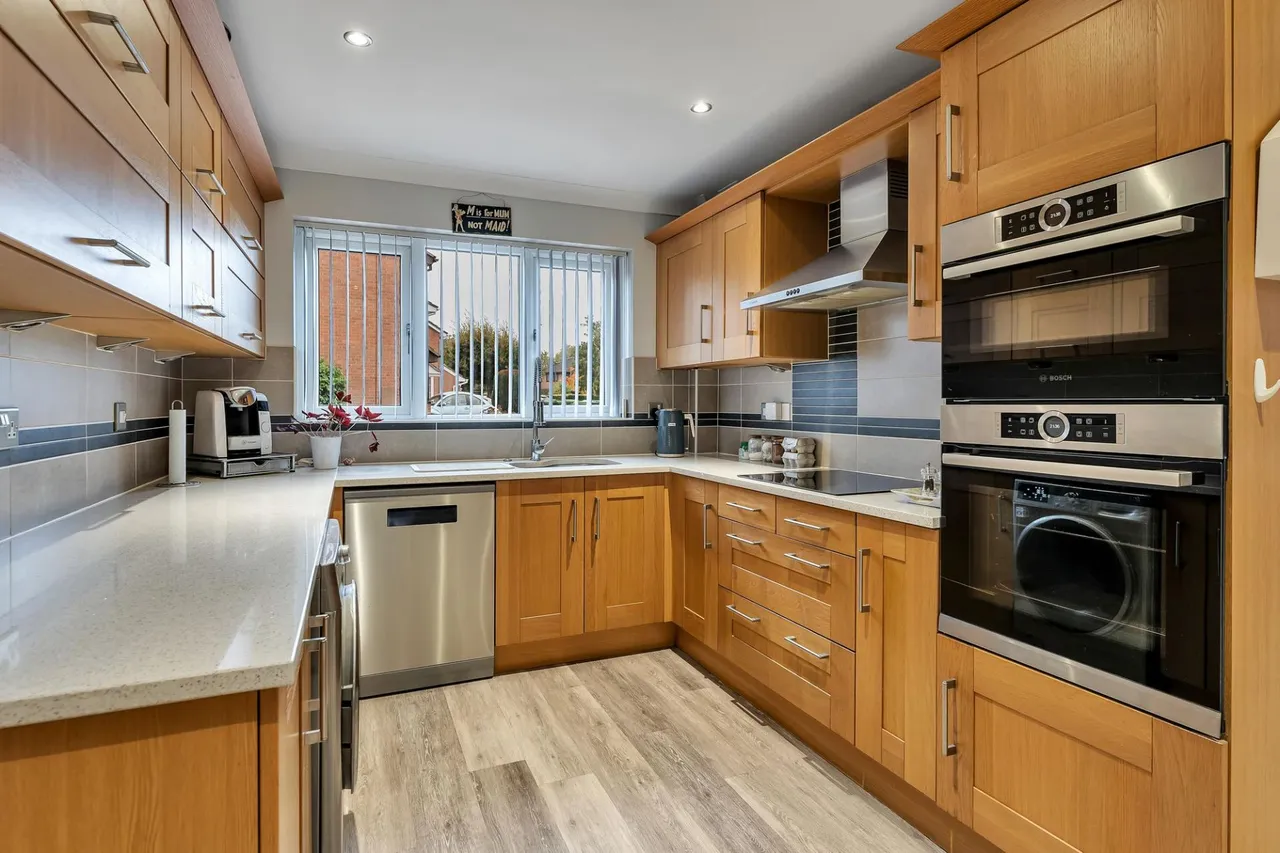Temple Grange, Werrington, PE4, photo 4
