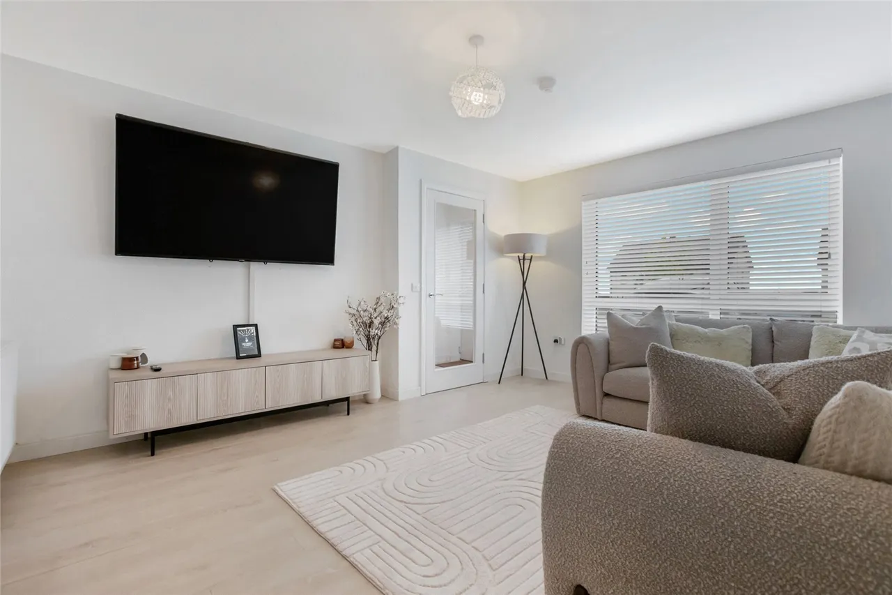 Oaktree Grove, Glasgow, G45, photo 3