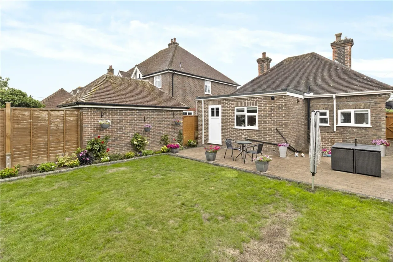 Summerfields Avenue, Hailsham, East Sussex, BN27, photo 10