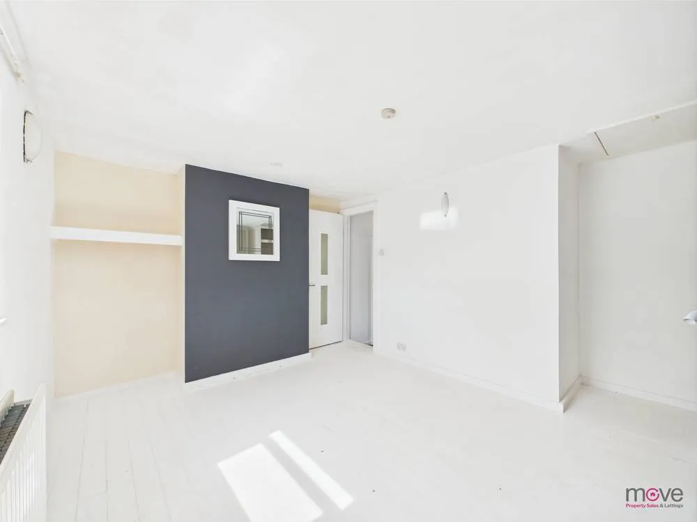 Russell Street, Cheltenham, GL51 9HW, photo 6