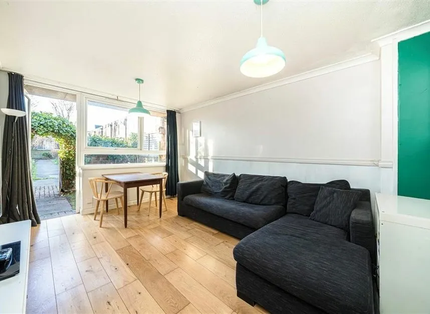 2 bed flat for sale — Pomeroy Street, Peckham, SE14