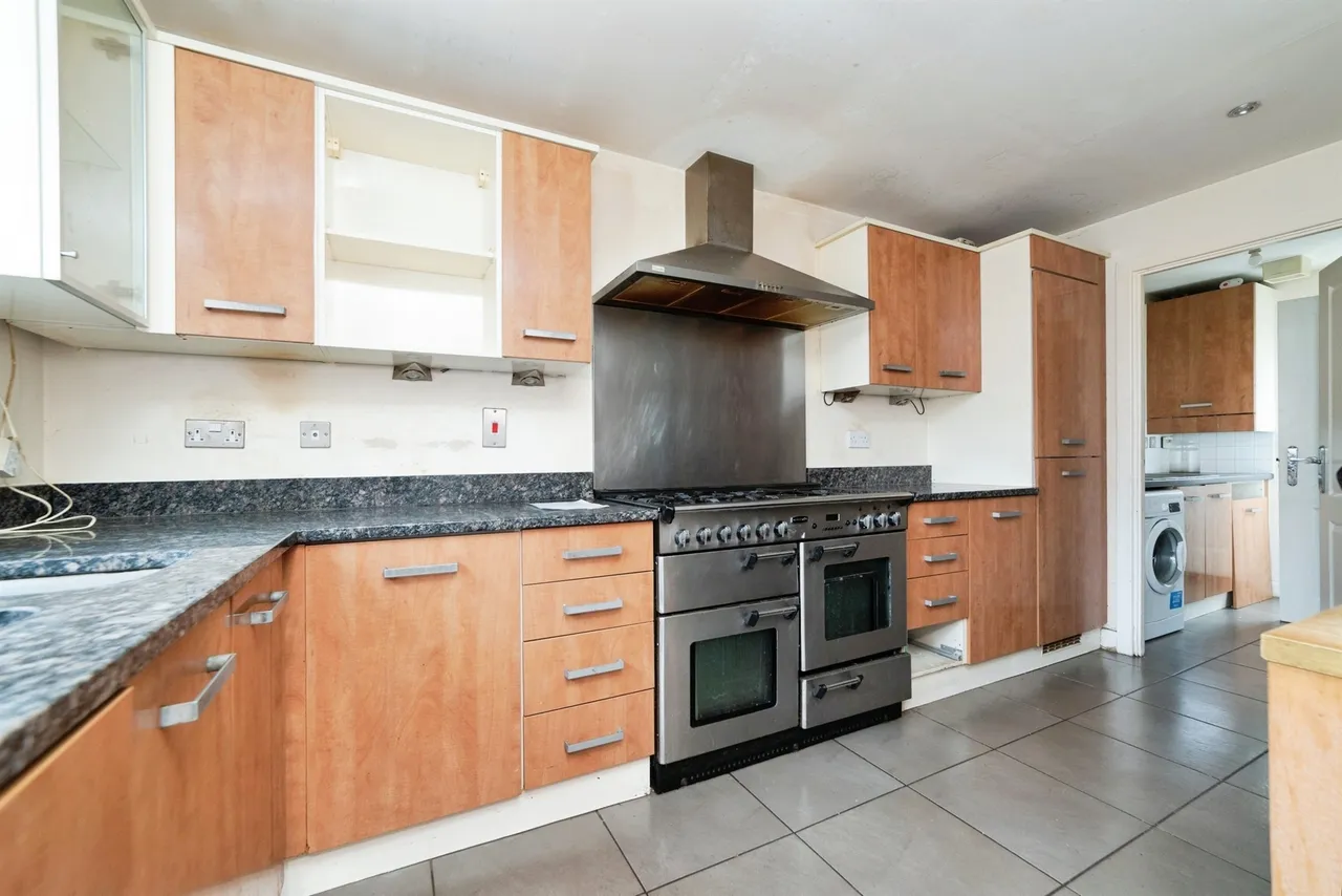 Palmerston Way, Fairfield, SG5, photo 2