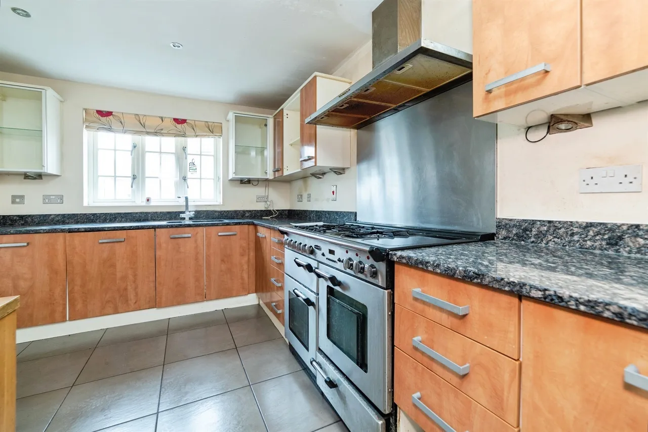 Palmerston Way, Fairfield, SG5, photo 4