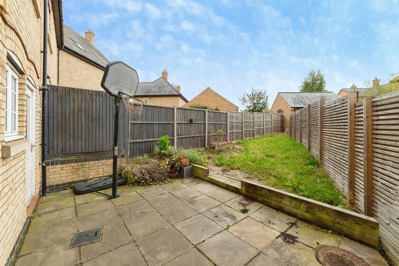 Palmerston Way, Fairfield, SG5, photo 14