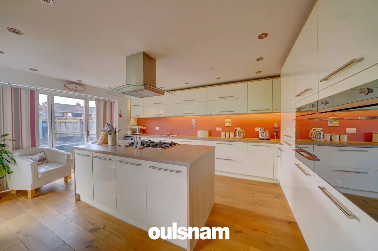 Rectory Road, Northfield, Birmingham, B31 2NA, photo 5