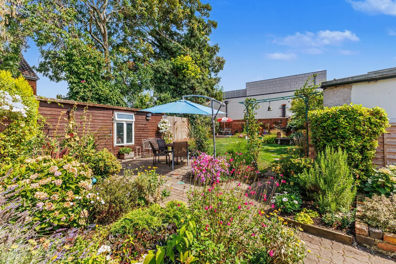 Merstow Green, Evesham, WR11, photo 4