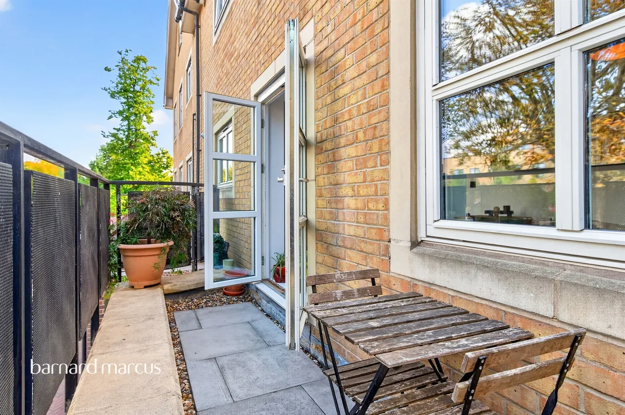 Beulah Hill, London, SE19, photo 6