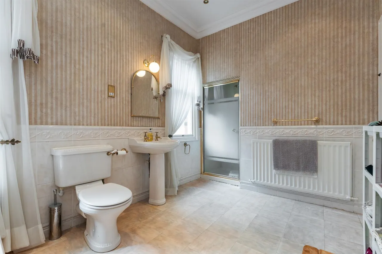 Bangor Road, craigavad, BT18, photo 35
