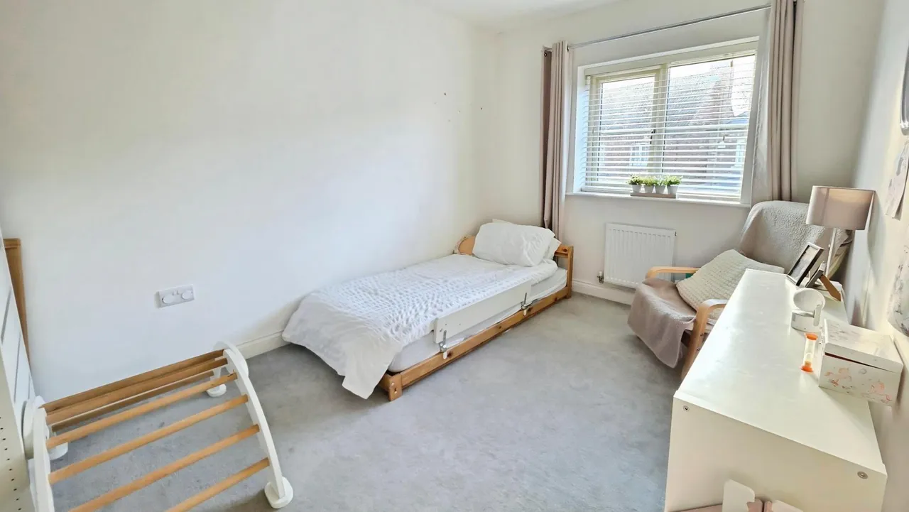Pell Close, Heckington, NG34, photo 9