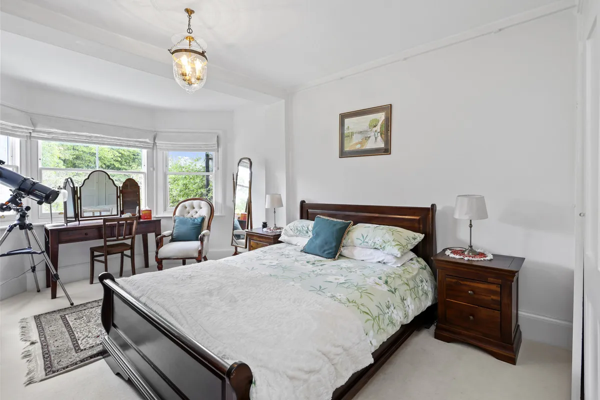 Thames Street, Sunbury-on-thames, TW16, photo 12
