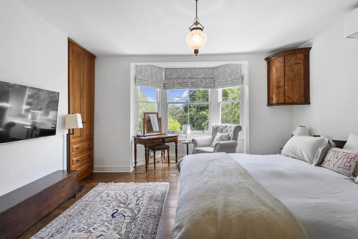 Thames Street, Sunbury-on-thames, TW16, photo 10