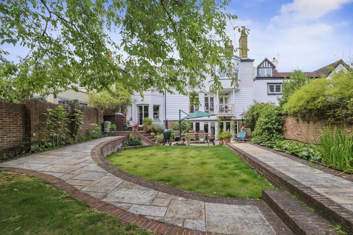 Thames Street, Sunbury-on-thames, TW16, photo 17