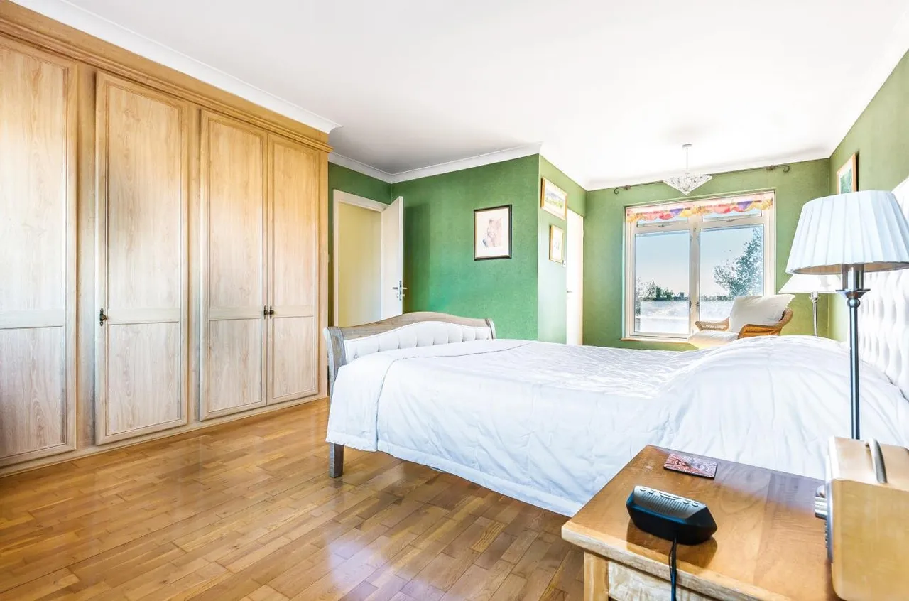 Champneys Close, South Cheam, Surrey, SM2 7AL, photo 12